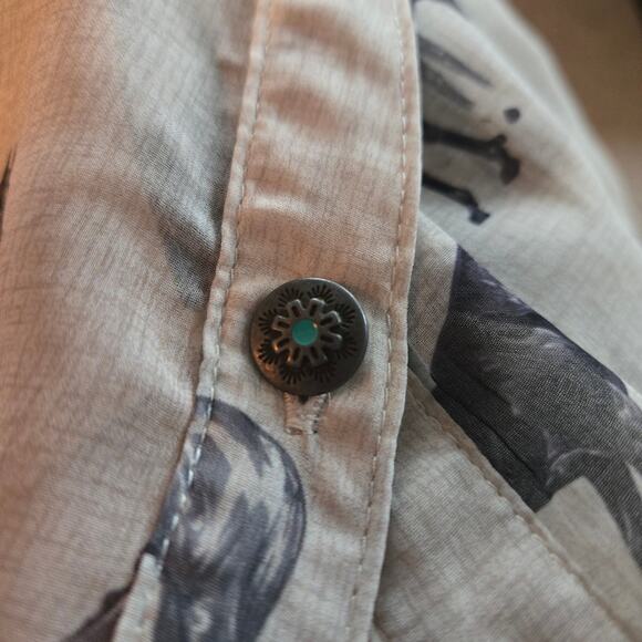 Tasha Polizzi Stallion Print Chiffon Blouse Button‎ Down Shirt Size Medium - Picture 8 of 9